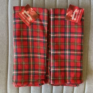 St Nicholas Square Red Holiday Christmas Plaid Kitchen Hand Towels NEW NWT